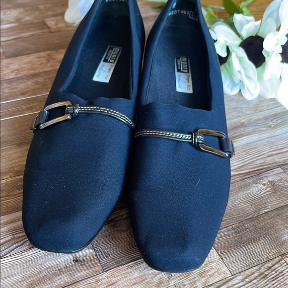 Munro Black Heels with Gold Buckle - Picture 7 of 8